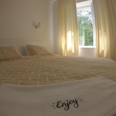 Boutique Hotel Enjoy Sergeyevka Exterior photo